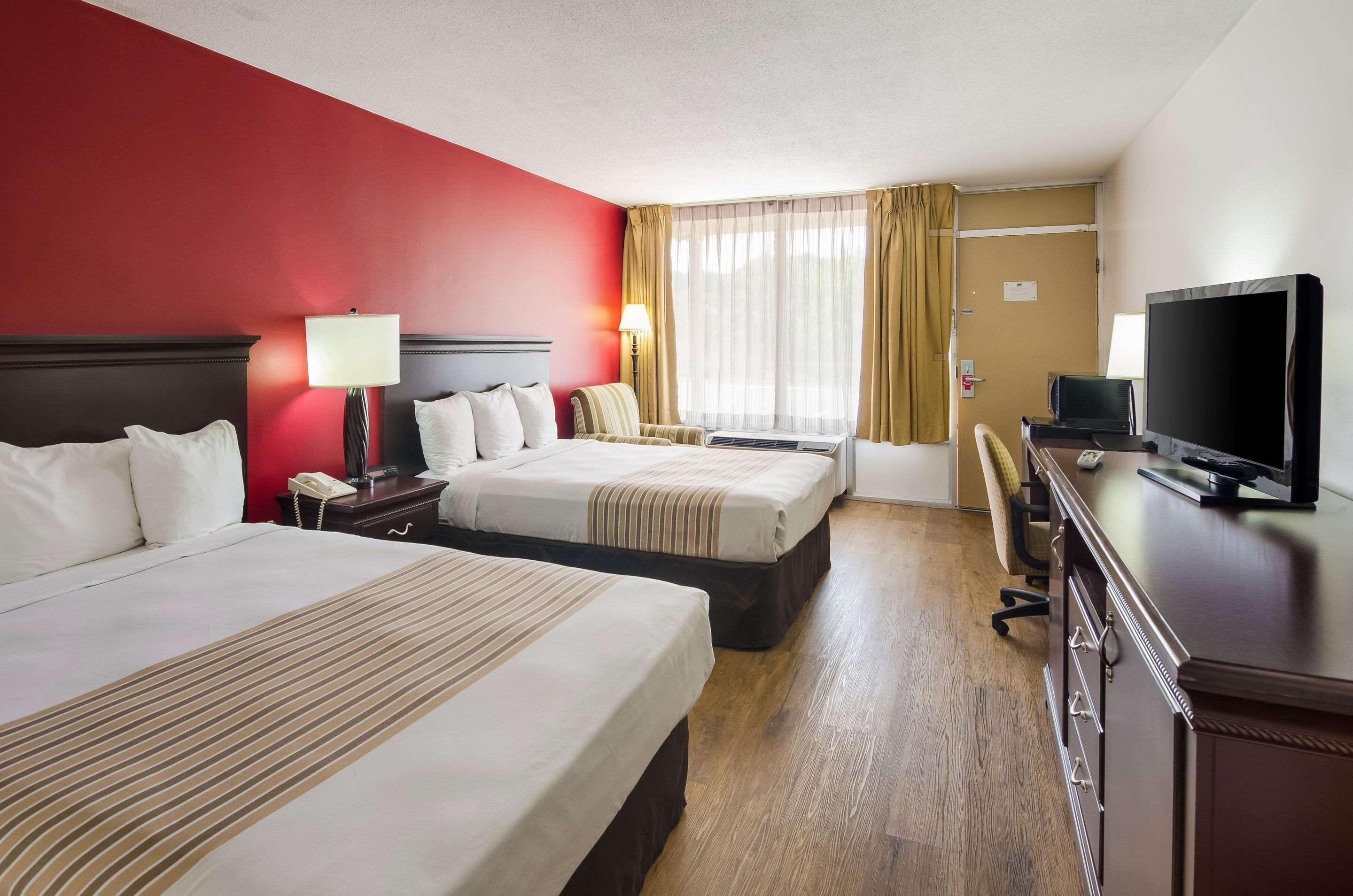 Econo Lodge Marion I-81 מראה חיצוני תמונה