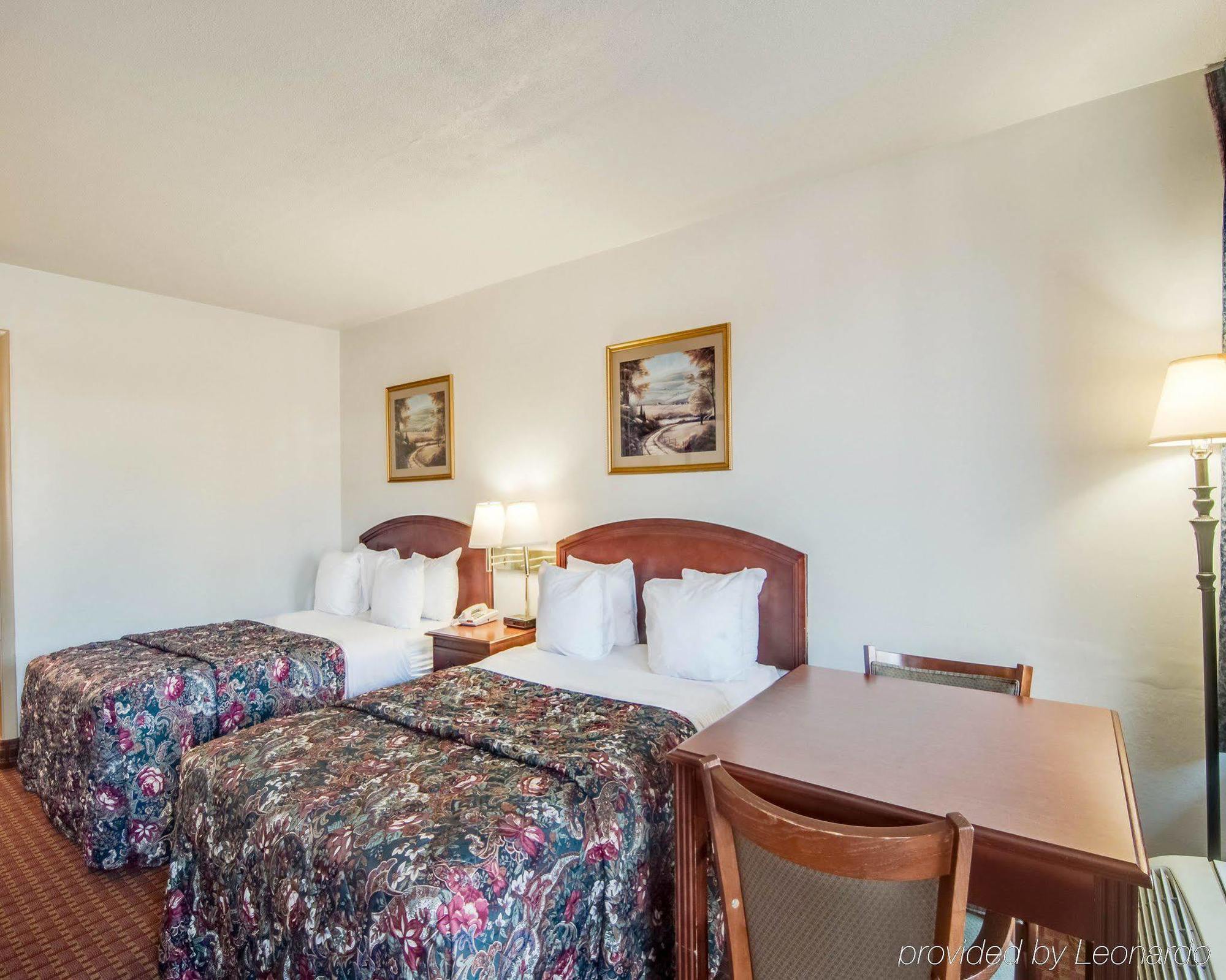 Econo Lodge Marion I-81 מראה חיצוני תמונה