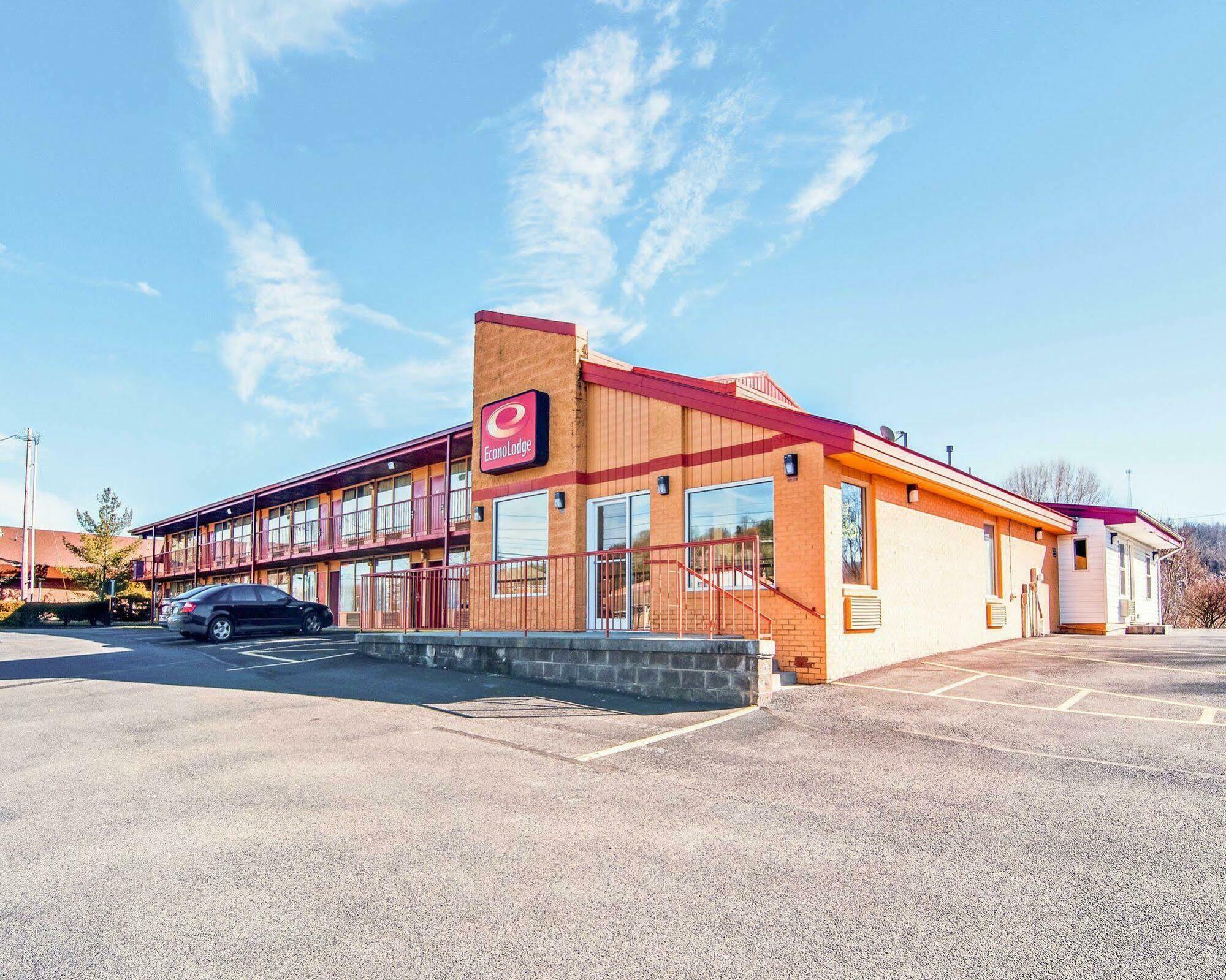 Econo Lodge Marion I-81 מראה חיצוני תמונה