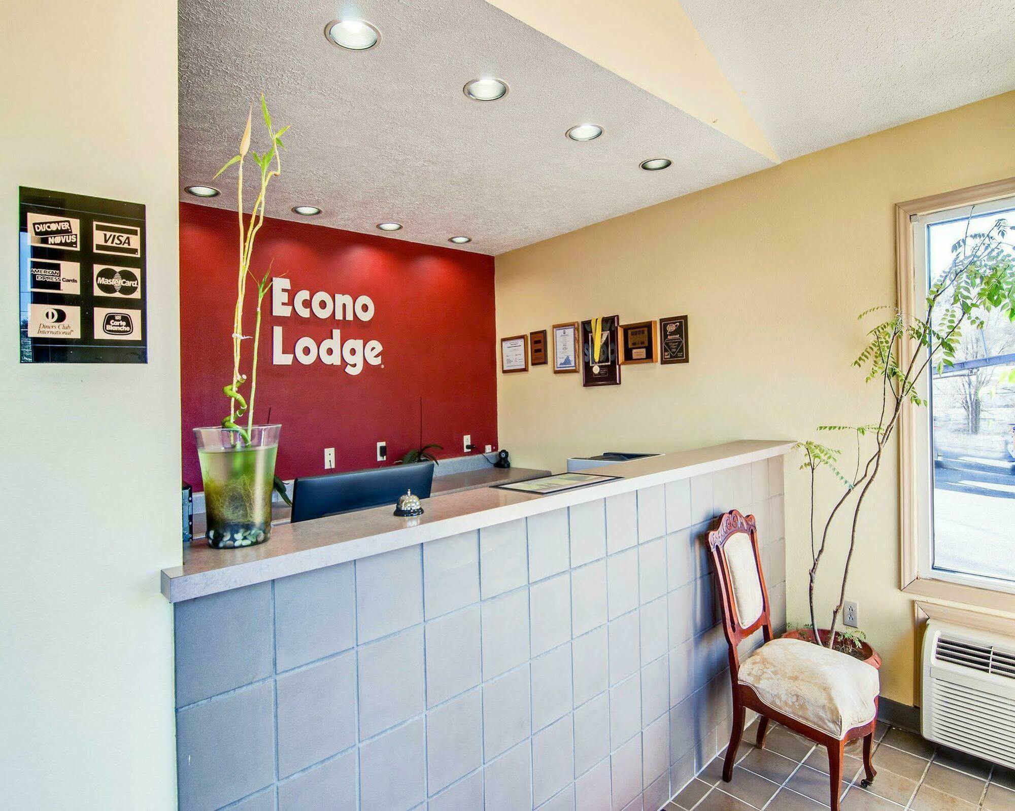 Econo Lodge Marion I-81 מראה חיצוני תמונה