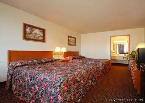 Econo Lodge Marion I-81 מראה חיצוני תמונה